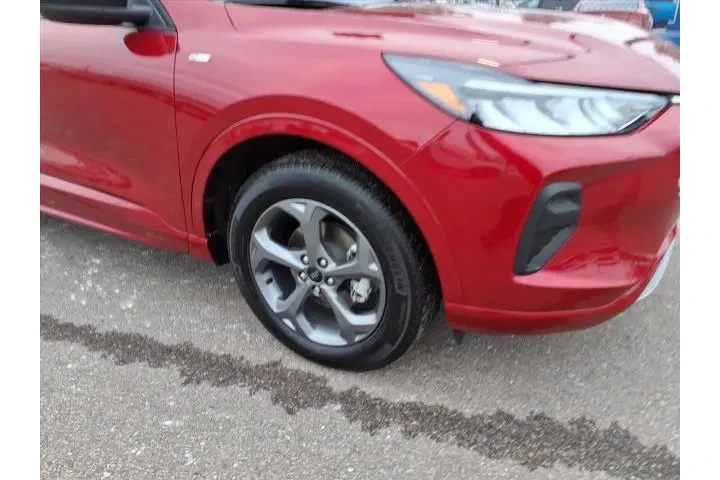 $25980 : Ford Escape 2023 AWD ST-Line image 5