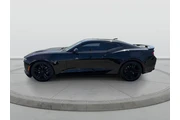 $32298 : Chevrolet Camaro 2018 SS 2dr thumbnail