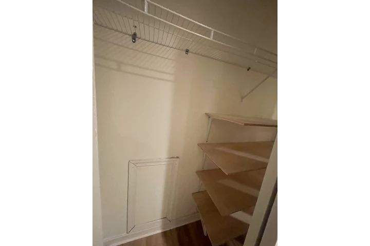 $1150 : Habitación image 4