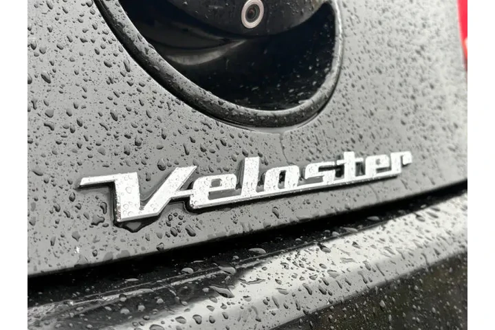 $7900 : 2017 Veloster Value Edition image 10