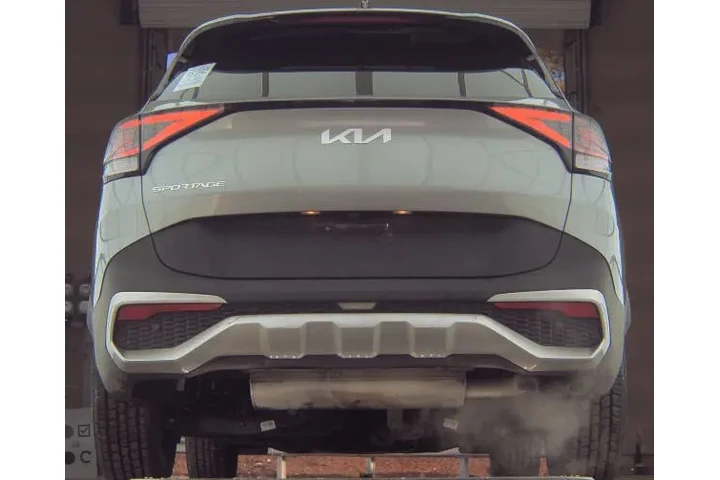 2023 Sportage LX image 6