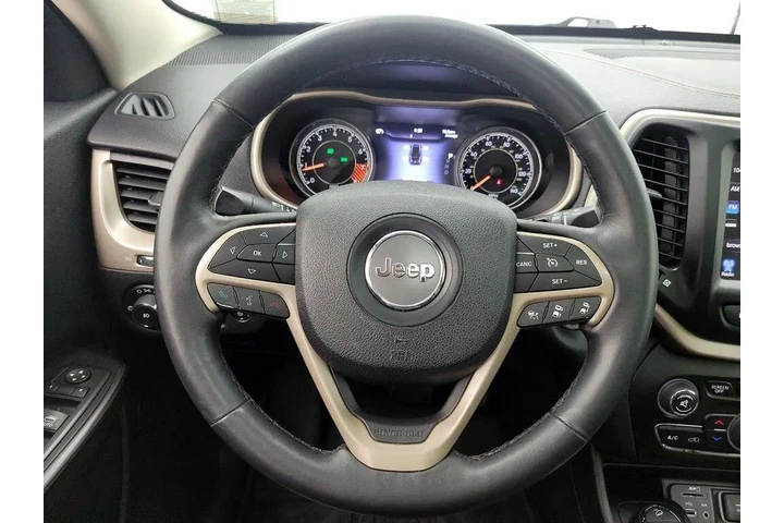 $12998 : Jeep Cherokee 2014 4x4 Limit image 10