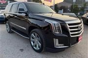 2017 Escalade 4WD 4dr Luxury thumbnail