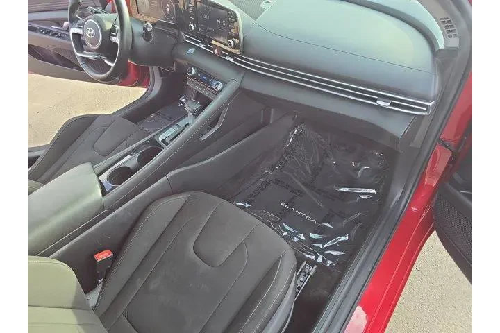 $16995 : Hyundai ELANTRA 2021 SEL 4dr image 9