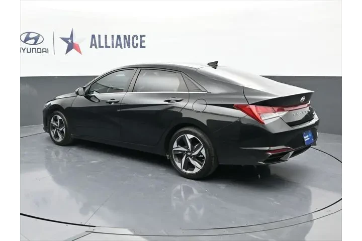 $18024 : Hyundai ELANTRA 2023 Limited image 4