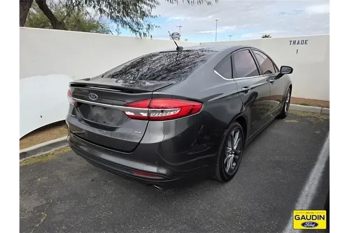 $10217 : Ford Fusion 2017 SE 4dr Seda image 4