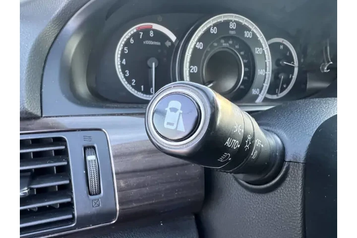 $13900 : 2016 Accord EX image 9