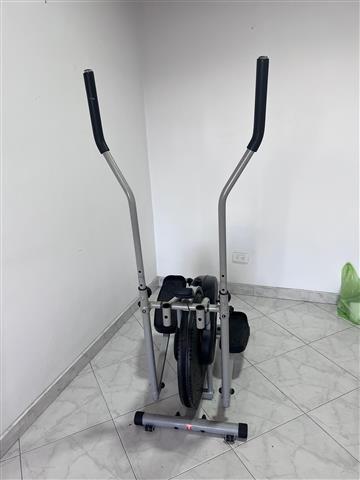 $400000 : BICI DE EJERCICIO ELIPTICA image 3