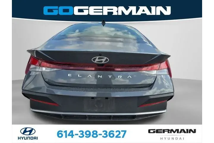 $19496 : Hyundai ELANTRA 2024 SEL 4dr image 9
