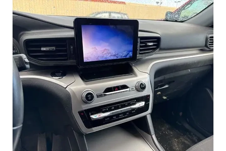 $23289 : Ford Explorer 2022 XLT 4dr S image 8