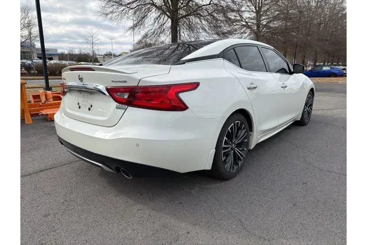 $17348 : Nissan Maxima 2017 Platinum image 7