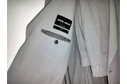 $500000 : Vestido elegante hombre thumbnail