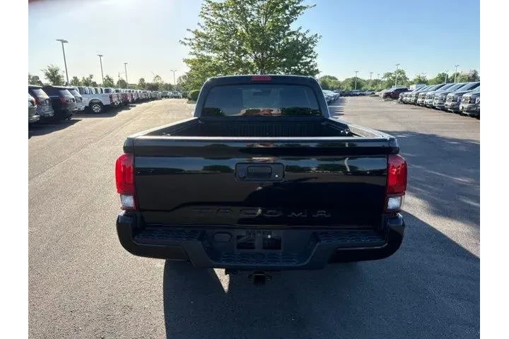 $18500 : Toyota Tacoma 2020 4x2 SR5 4 image 5