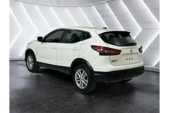 $15051 : Nissan Rogue Sport 2020 S 4d image 6