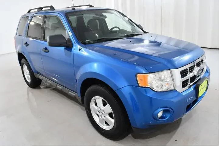 $4955 : Ford Escape 2012 XLT 4dr SUV image 5