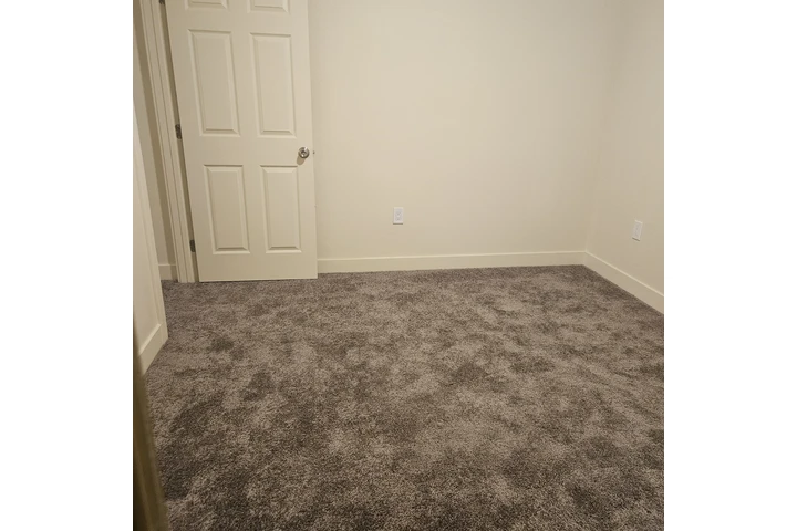 $900 : SE RENTA CUARTO image 5