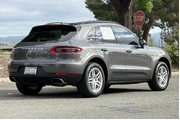 $20997 : Porsche Macan 2018 AWD 4dr S thumbnail