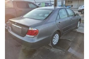 Toyota Camry 2005 4dr Sedan thumbnail