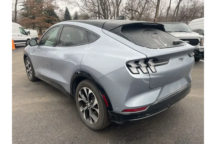 $23999 : Ford Mustang Mach-E 2022 Pre image 3