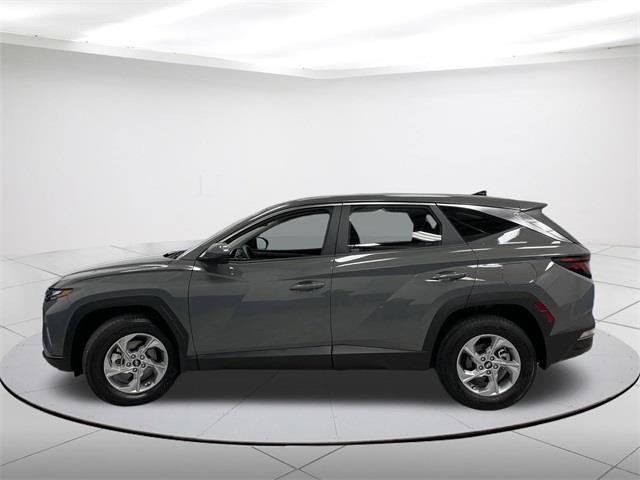 $25438 : Pre-Owned 2024 Tucson SE image 10