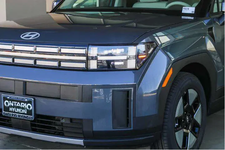 $34892 : Hyundai SANTA FE Hybrid 2026 image 5