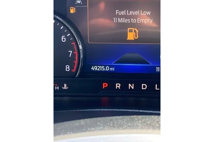 $29748 : Ford Explorer 2022 AWD XLT 4 image 8