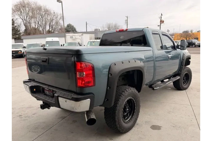 $19990 : 2007 Silverado 2500HD image 3