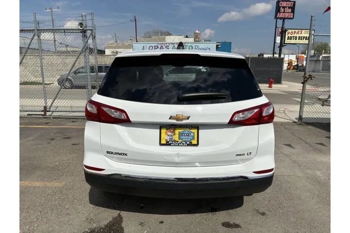 2018 Equinox LT image 8