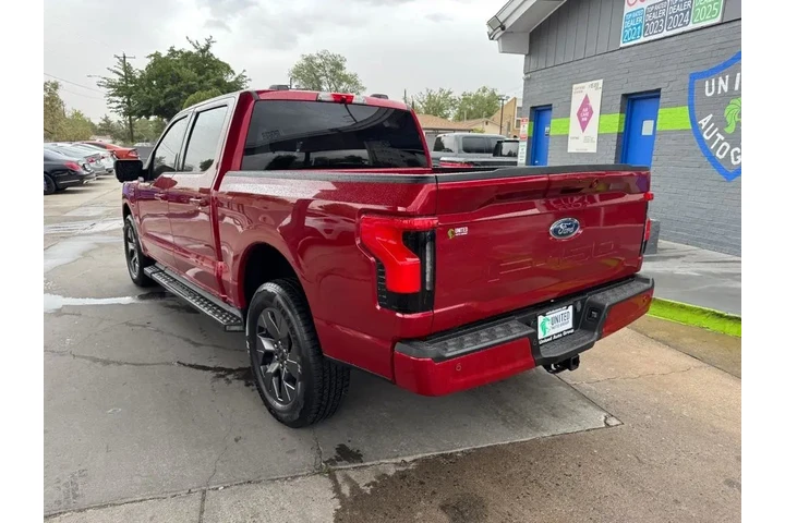 2023 F-150 Lightning Pro image 7