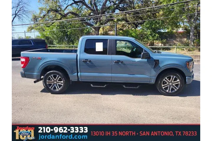 $31939 : Ford F-150 2023 4x2 Lariat 4 image 6