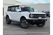 Ford Bronco 2021 4x4 Base 4d en Los Angeles