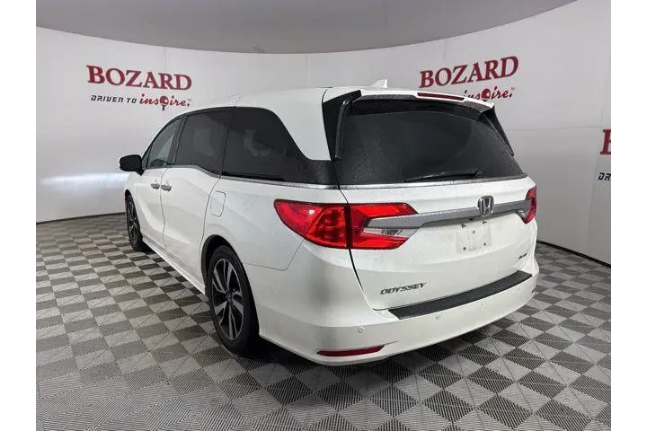 $25000 : Honda Odyssey 2018 Elite 4dr image 6