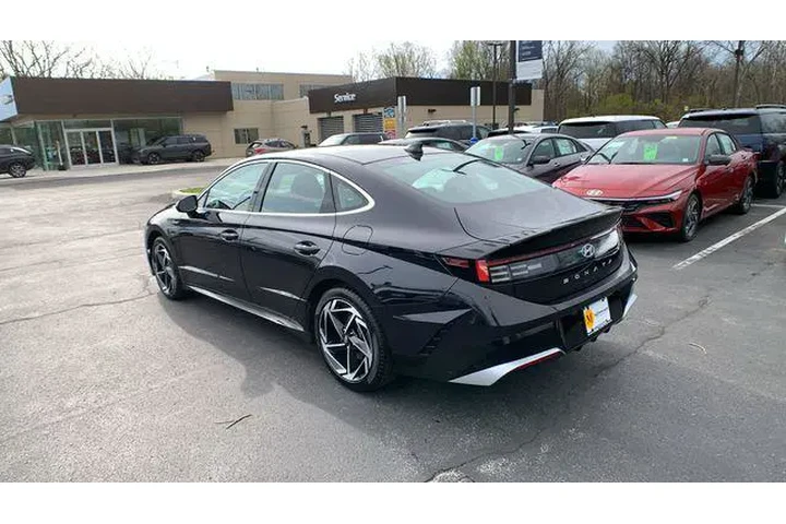 $25741 : Hyundai SONATA 2026 AWD SEL image 3