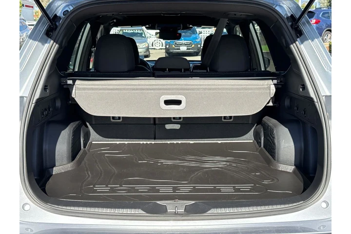 $29995 : Subaru Forester 2025 AWD Pre image 9