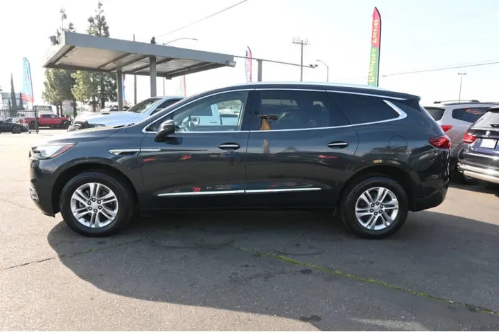 $15998 : 2018 Enclave Essence image 10