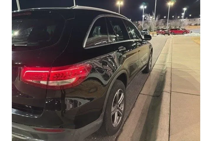 $14914 : Mercedes-Benz GLC 2018 GLC 3 image 4