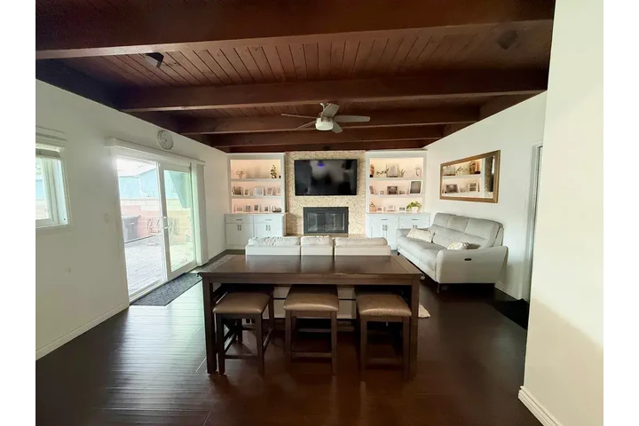 $1550 : Garden Grove Blvd image 7