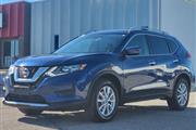 $11490 : 2017 Rogue SV thumbnail