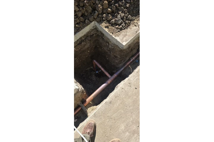 💧🚿 ¡Plomería Confiable! 🔧 image 6
