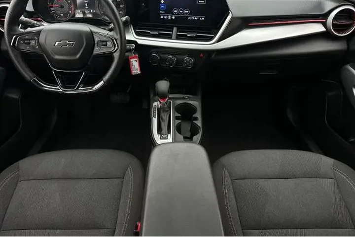 $21966 : Chevrolet Trax 2025 RS 4dr C image 3