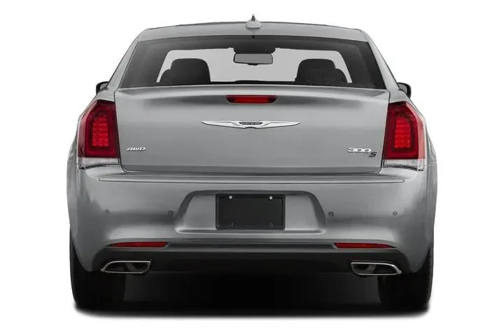 $16950 : Chrysler 300 2018 AWD S 4dr image 5