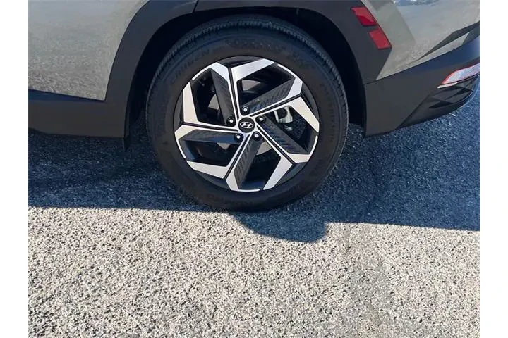 $27624 : Hyundai TUCSON 2022 Limited image 5