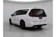 $34998 : Chrysler Pacifica Plug-In Hy thumbnail