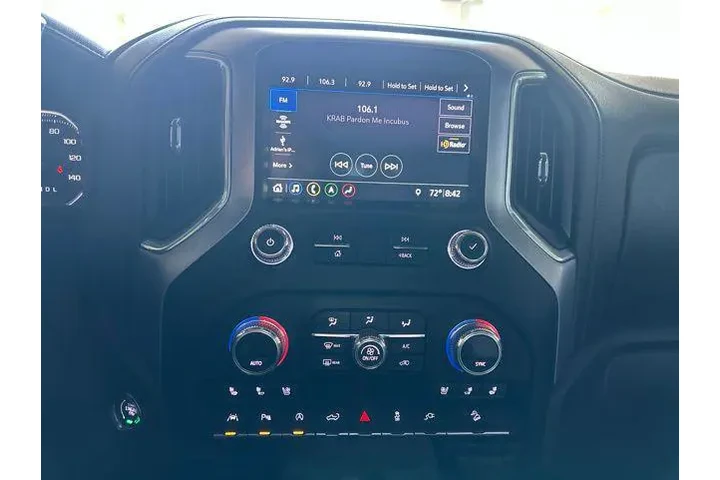 $36995 : GMC Sierra 1500 2019 4x4 SLT image 9