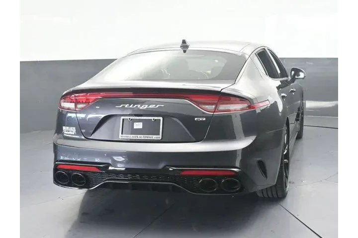 $39772 : Kia Stinger 2023 GT2 4dr Sed image 5