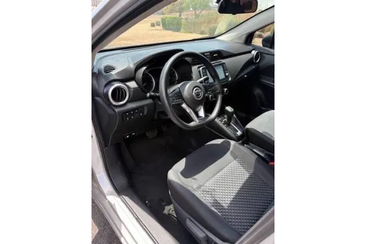 $10595 : 2020 Versa S image 9