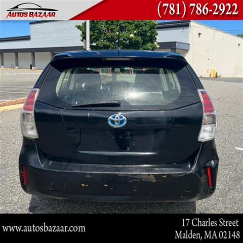 $8900 : Used 2016 Prius v 5dr Wgn Fiv image 6