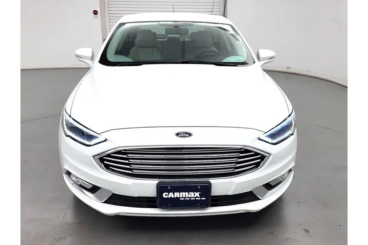 $17998 : Ford Fusion 2017 Titanium 4d image 2