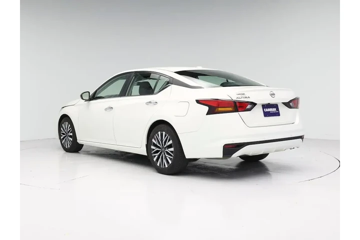 $21998 : Nissan Altima 2025 2.5 SV 4d image 2