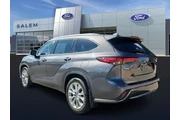 $32660 : Toyota Highlander 2021 AWD L thumbnail